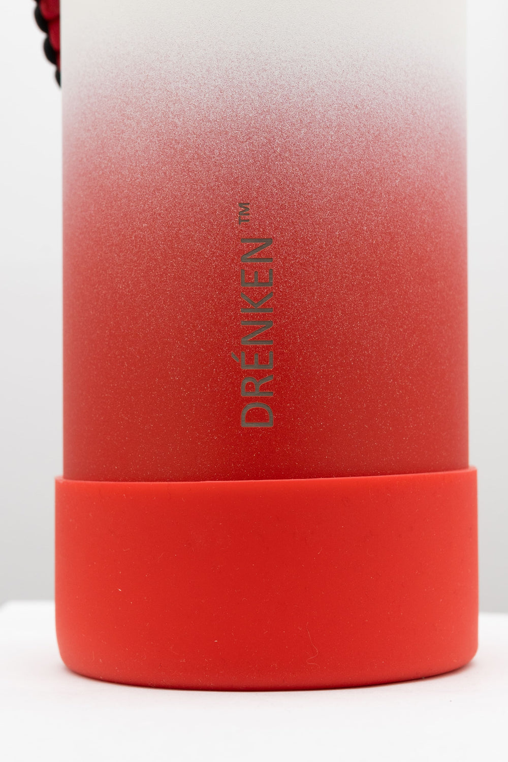 DRÉNKEN  32 OZ Water Bottle